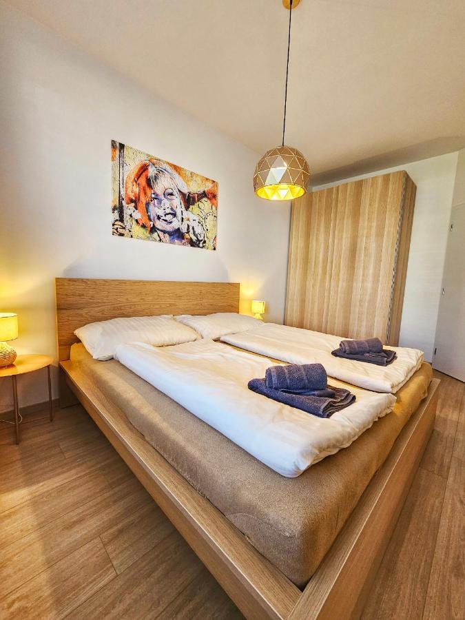 2 Room Apartment, New Building, Bosakova Street, 29 布拉迪斯拉发 外观 照片